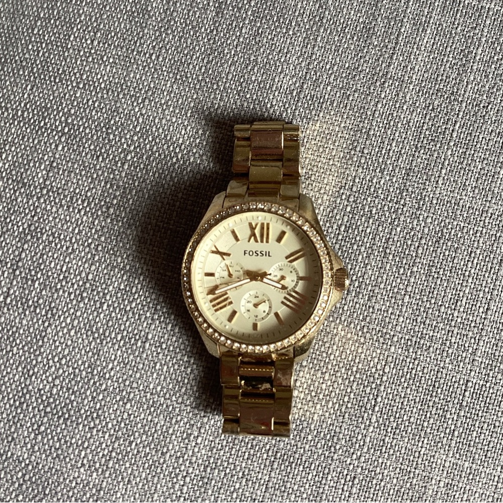 Gold Fossil Watch with rhinestones
